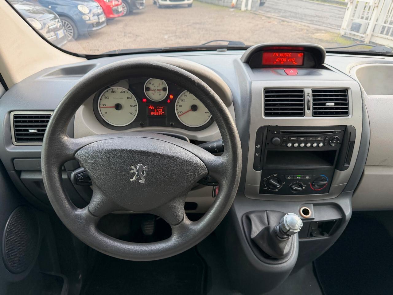 Peugeot Expert Tepee 2.0 HDi 120CV PC Comfort 9P