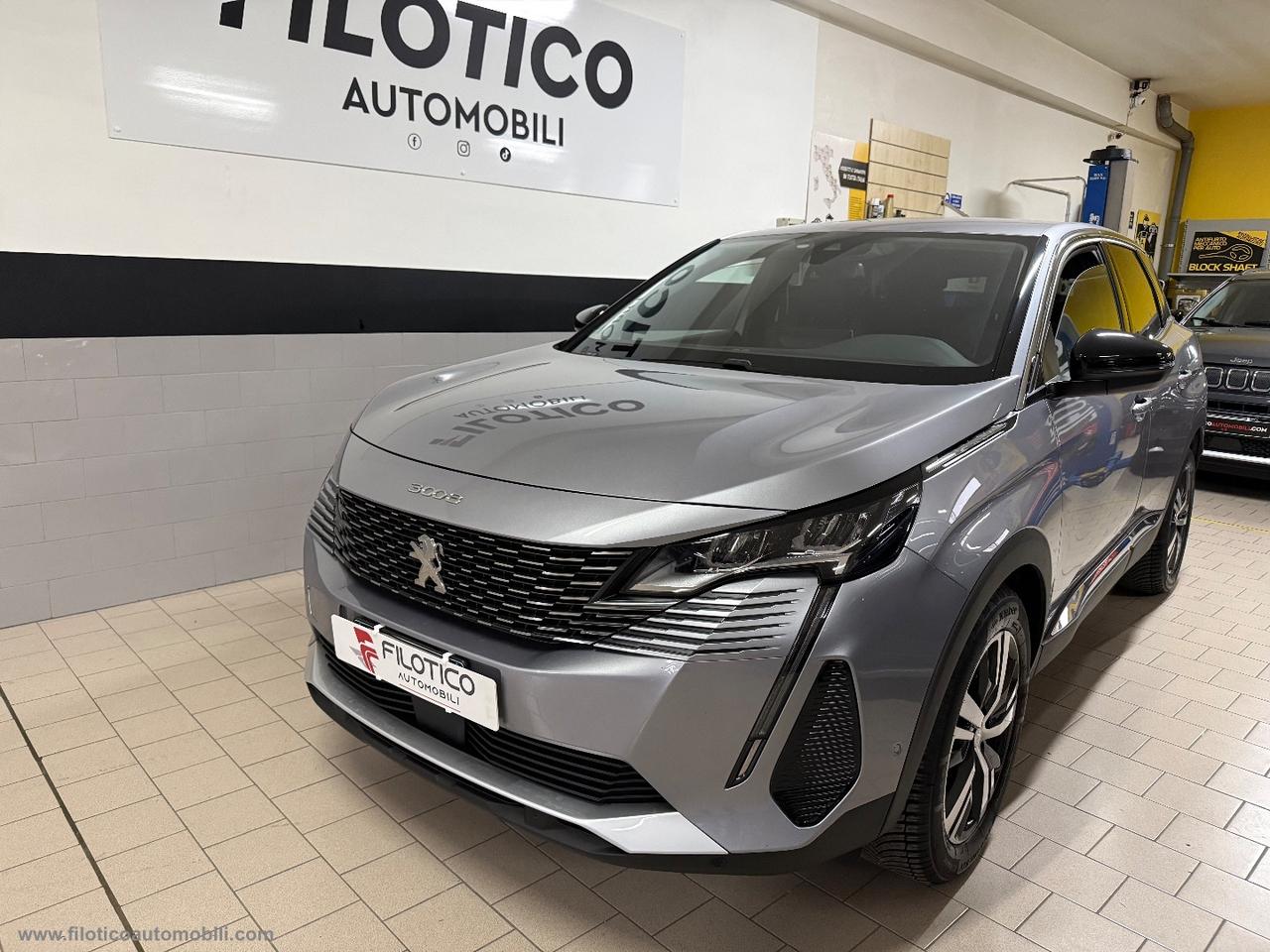 PEUGEOT 3008 BlueHDi 130 S&S EAT8 Allure LED - CARPLEY FULL
