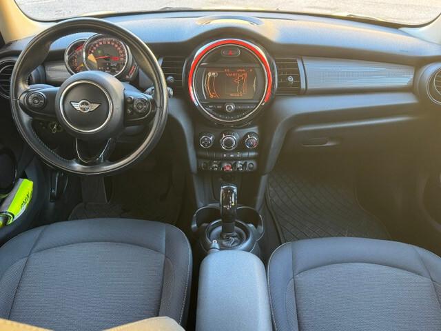 Mini Cooper D 5 porte AUTOMATICA