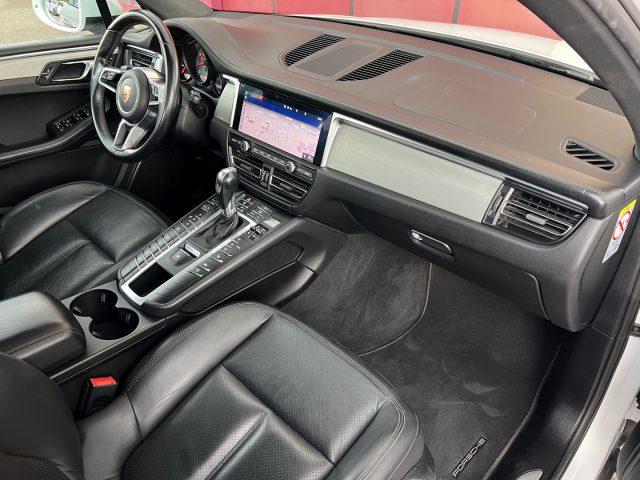 PORSCHE Macan 3.0 S