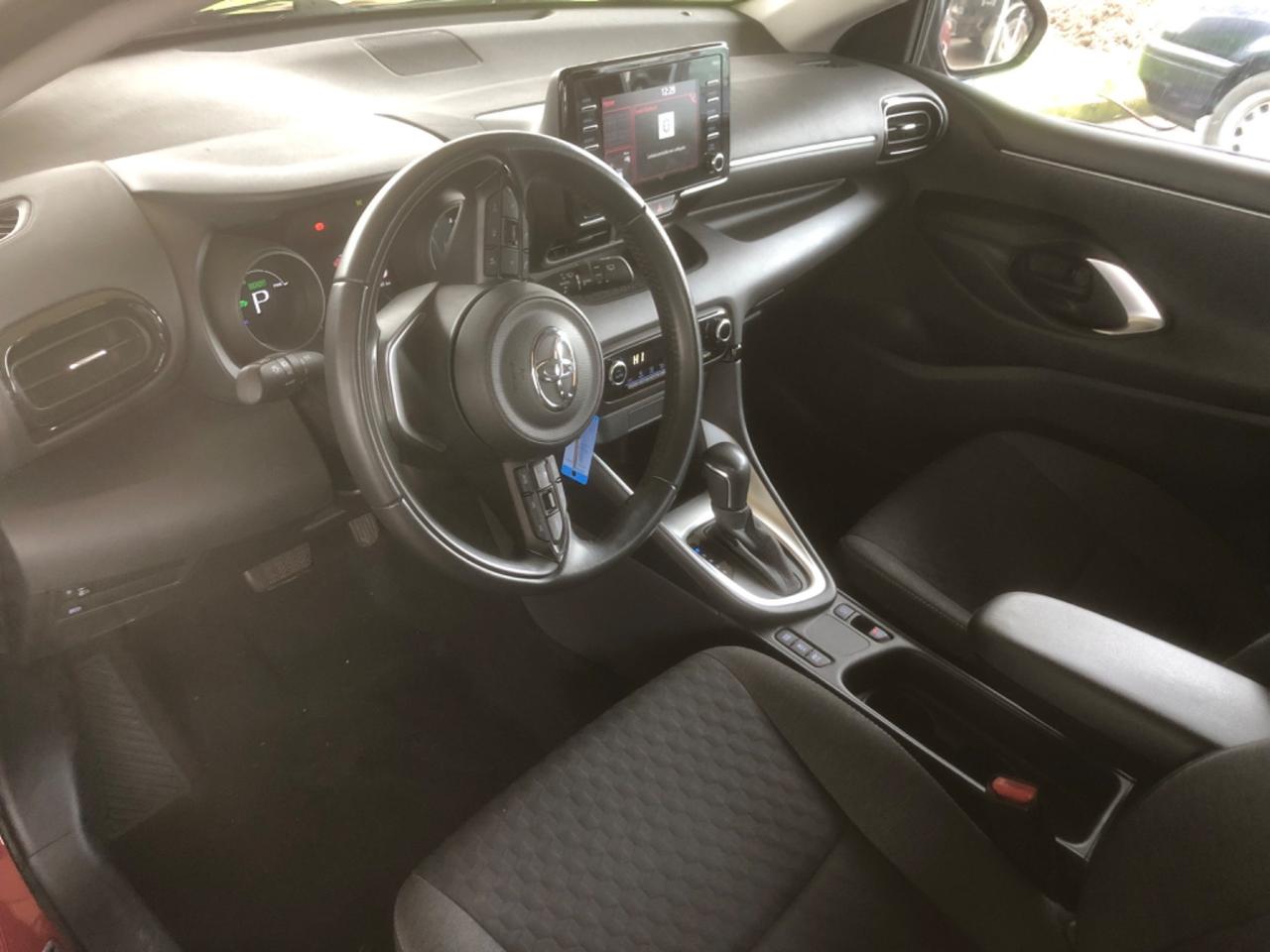 Toyota Yaris 1.5 Hybrid 5 porte Trend