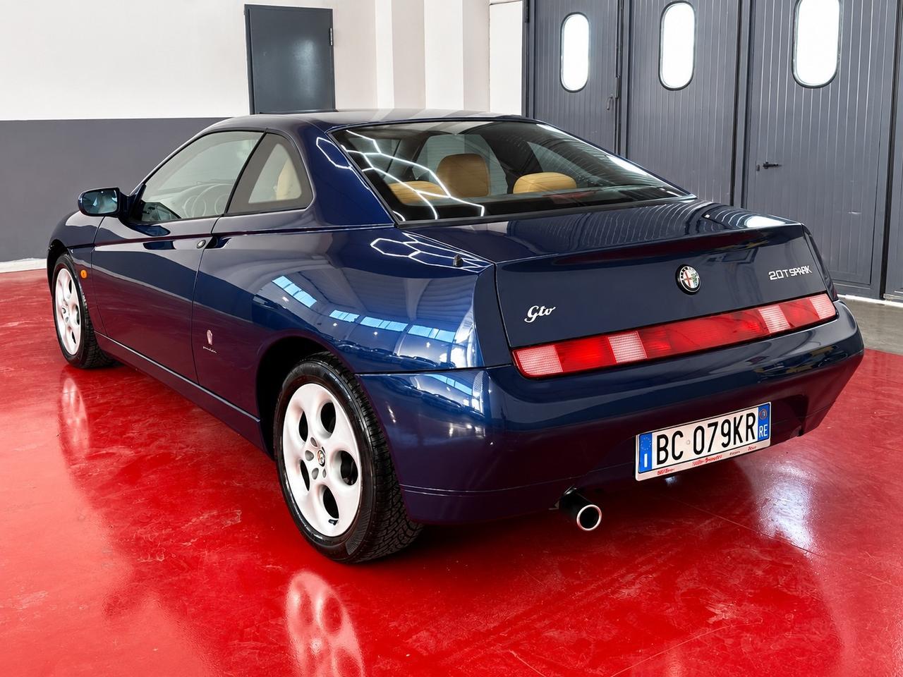 Alfa Romeo GTV 2.0i 16V Twin Spark cat L