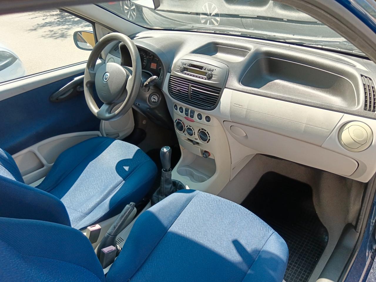 Fiat Punto 1.3 MJT 70CV 3 PORTE NEOPATENTATI