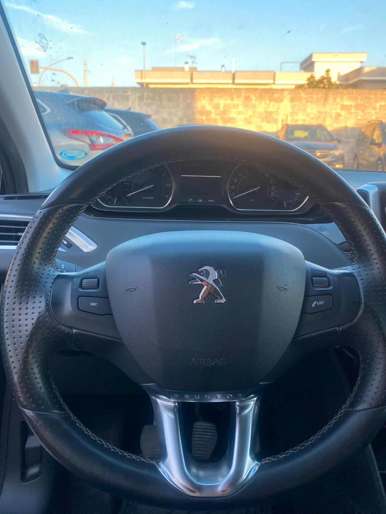 Peugeot 208 1.4 VTi 95 CV 3p. GPL Active
