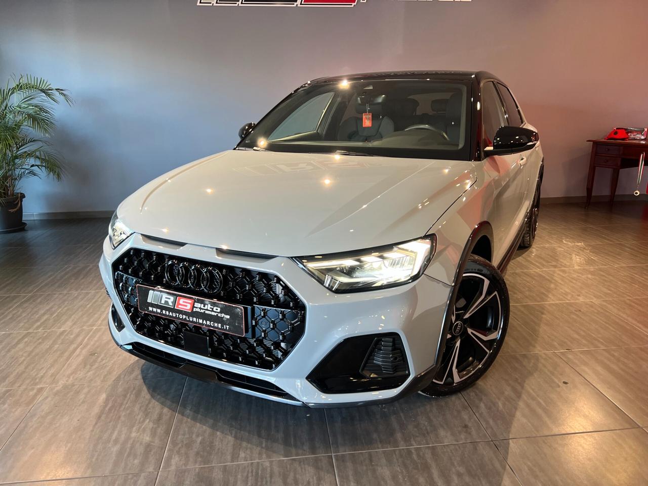 Audi A1 allstreet 35 TFSI S tronic Identity Contrast