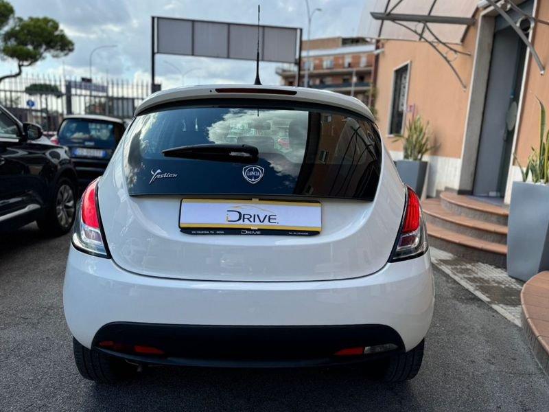 Lancia Ypsilon 1.2 69 CV 5 porte Elefantino Blu+gpl