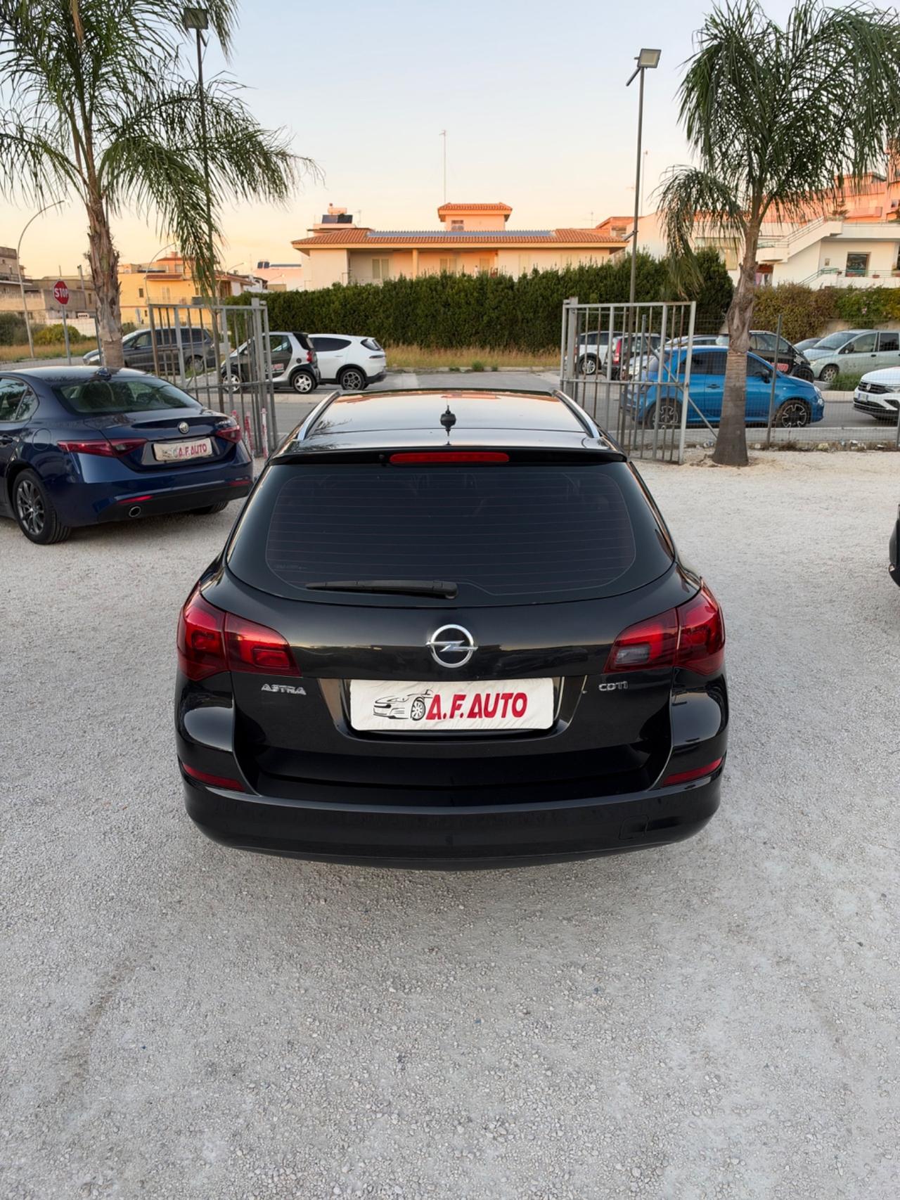 Opel Astra 1.7 CDTI 125CV Sports Tourer Cosmo