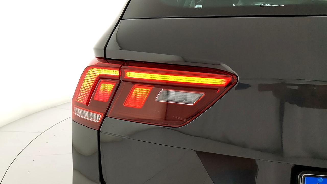 VOLKSWAGEN Tiguan II 2021 - Tiguan 1.4 tsi eh Life dsg