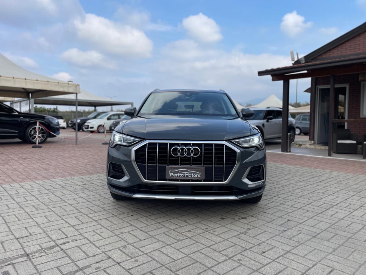 Audi Q3 35 TDI S tronic Business Advanced