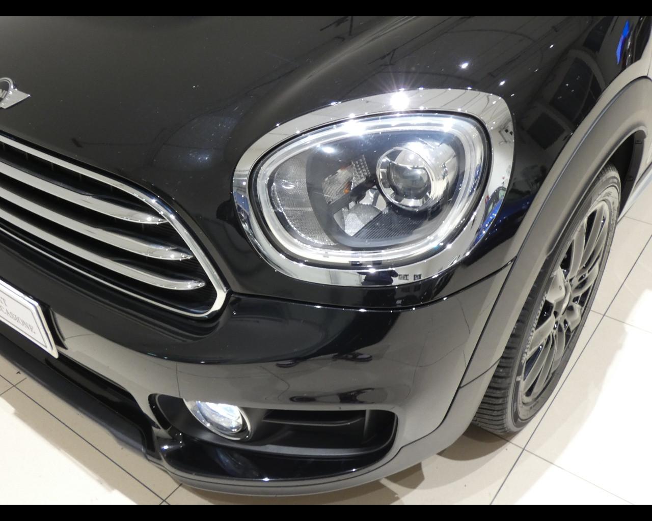 MINI Mini Countrym.(F60) - Mini 2.0 Cooper D Hype Countryman