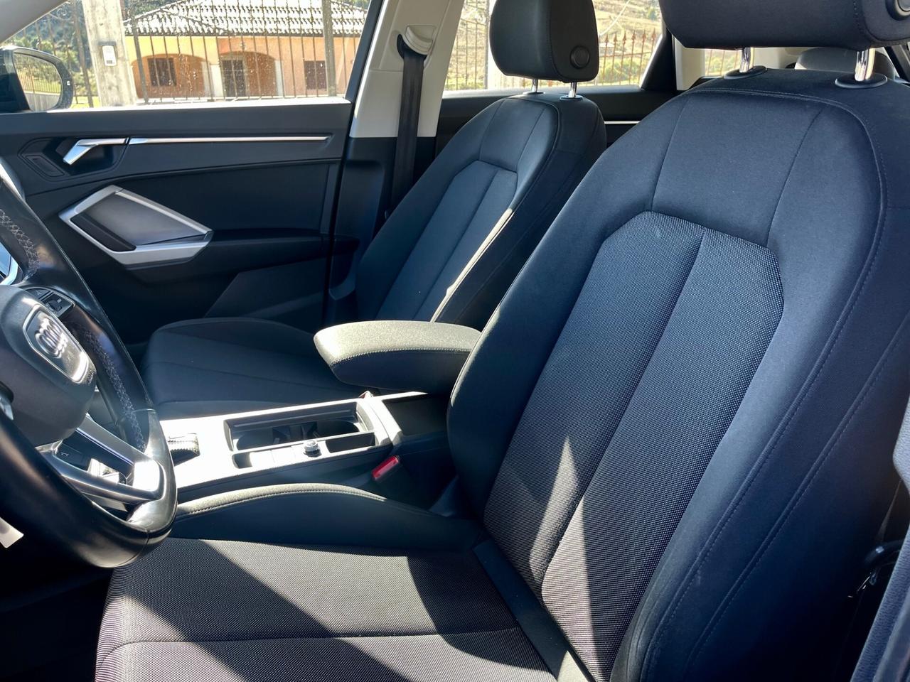 Audi Q3 35 TDI 2.0 Tdi 150cv S-Tronic 2021