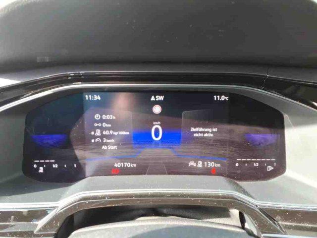 VOLKSWAGEN Polo 1.0 TGI Style Fari Matrix, Navi, Sedili riscaldati