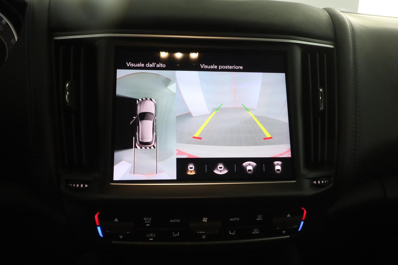 MASERATI Levante 330 CV MHEV AWD GT