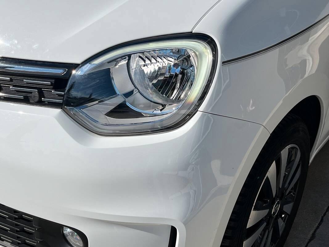 Renault Twingo 1.0 sce Urban Night 65cv - SOLI 9.000 KM