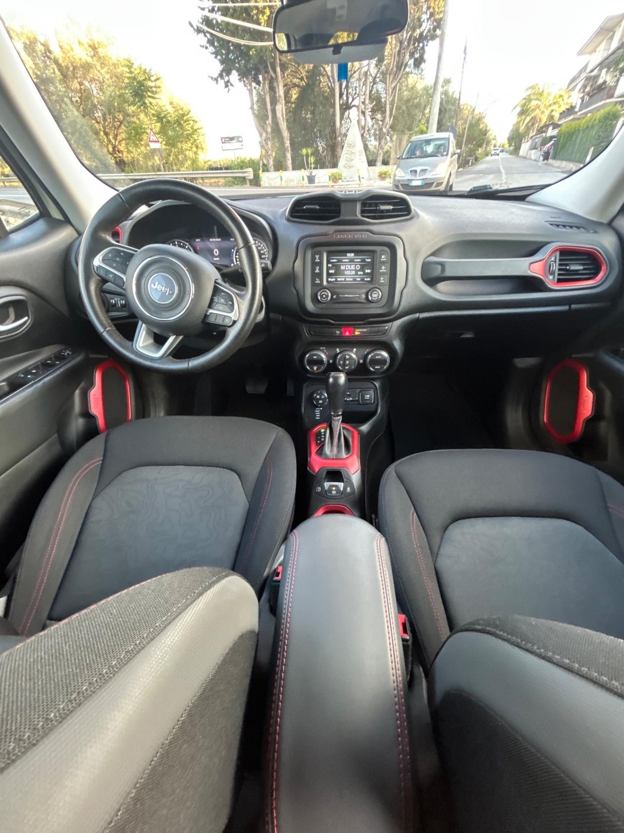 Jeep Renegade 2.0 Mjt 170CV 4WD Active Drive Low Trailhawk