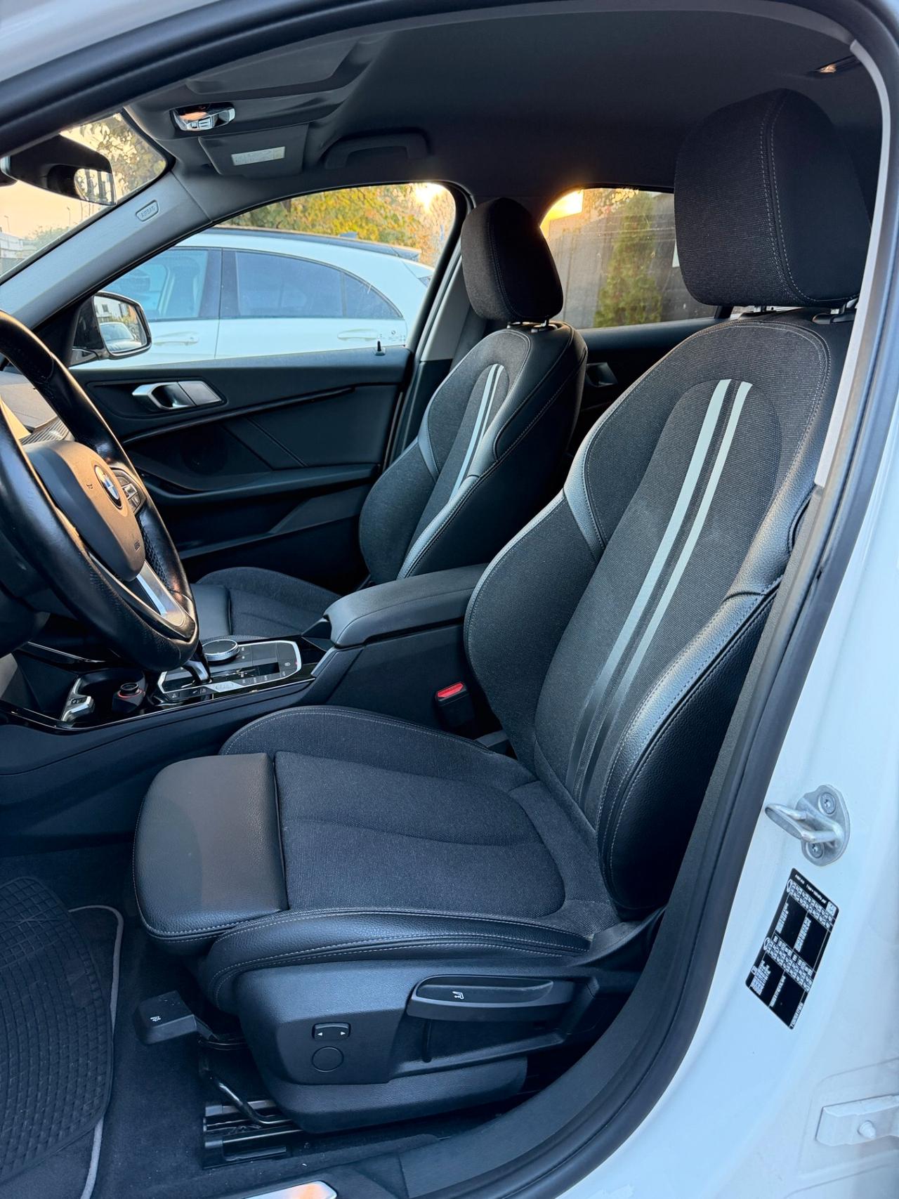 Bmw 118 118i 5p. Msport