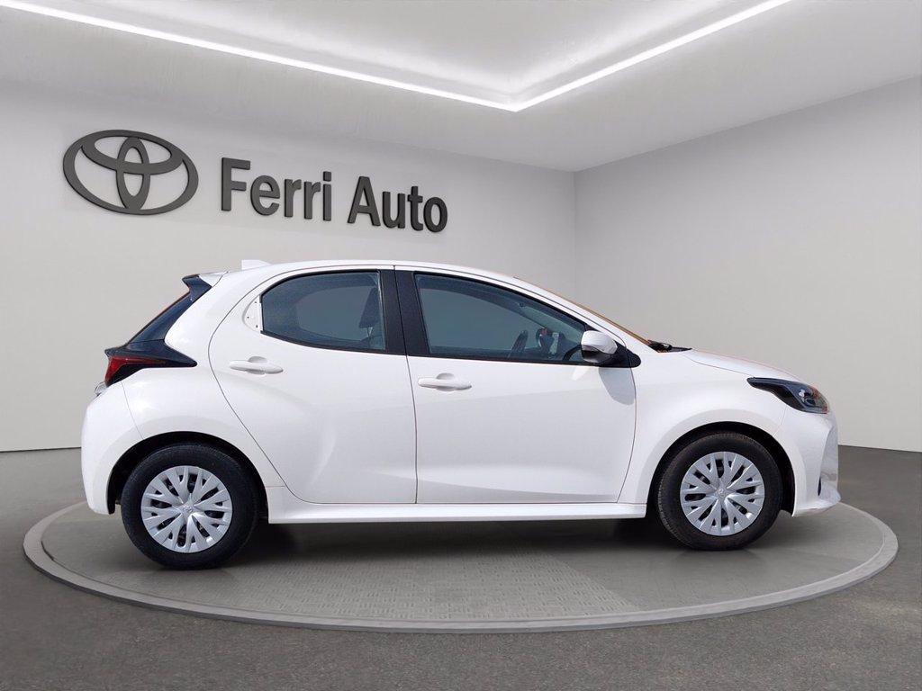 TOYOTA Yaris 1.0 active del 2023