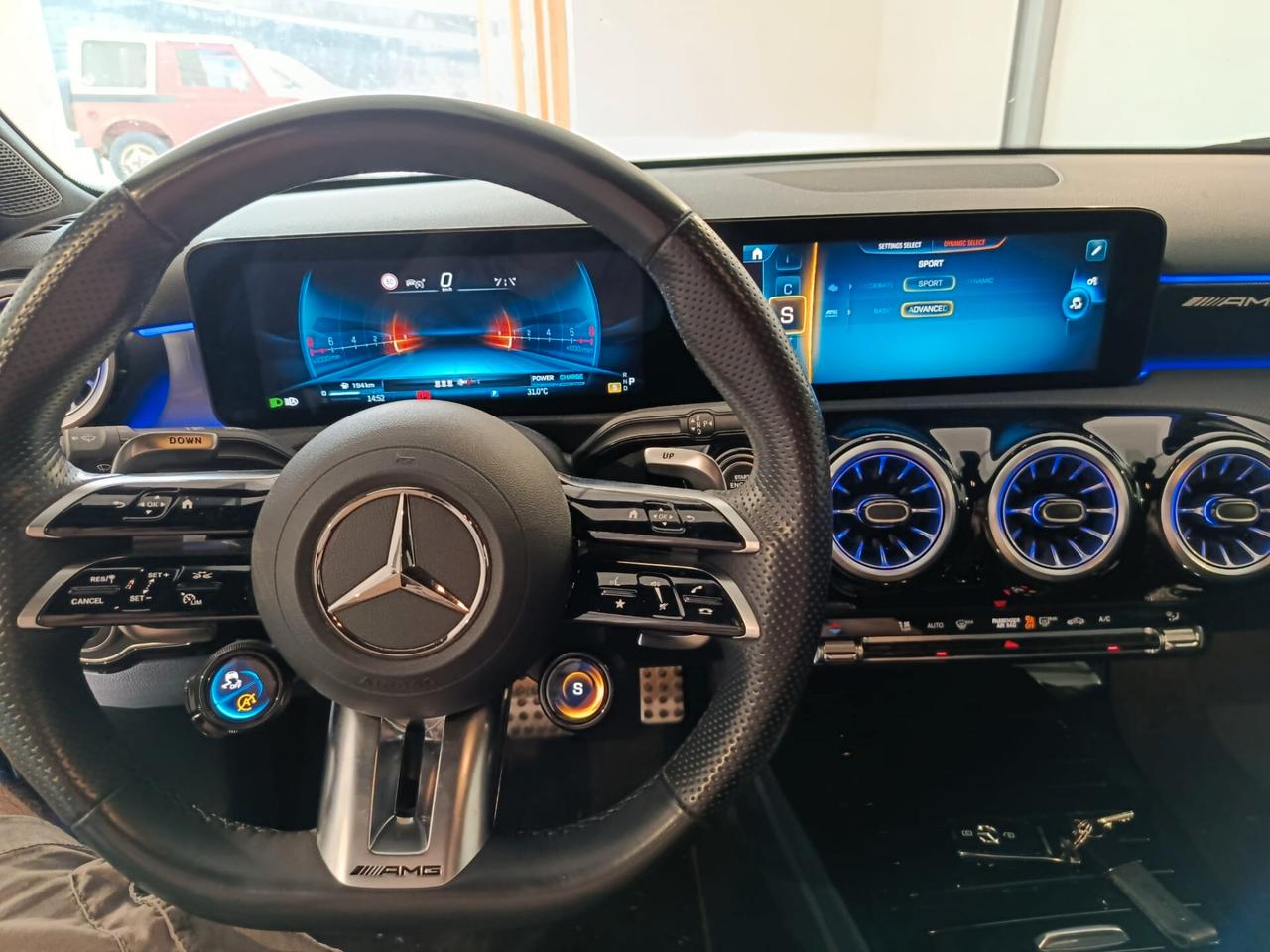 Mercedes-benz A 35 AMG A35 4MATIC