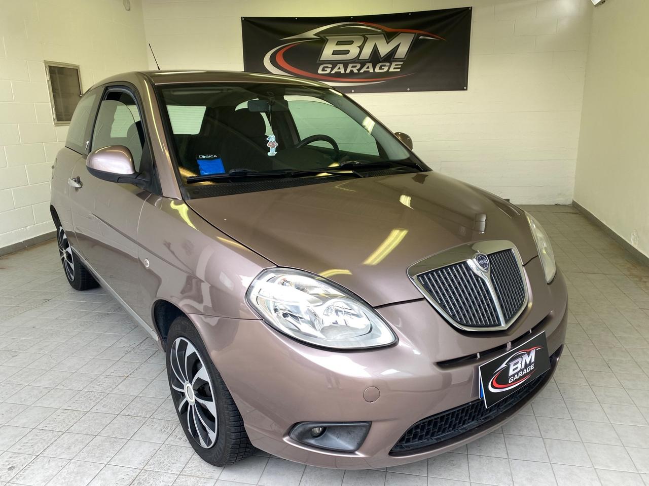 Lancia Ypsilon 1.2 GPL EURO5 NEOPATENTATI