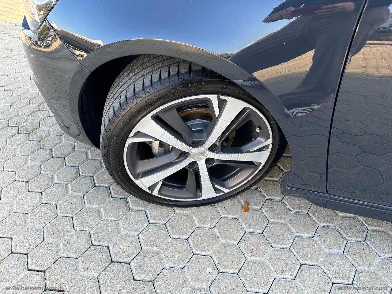 PEUGEOT 308 BlueHDi 130 S&S GT Line