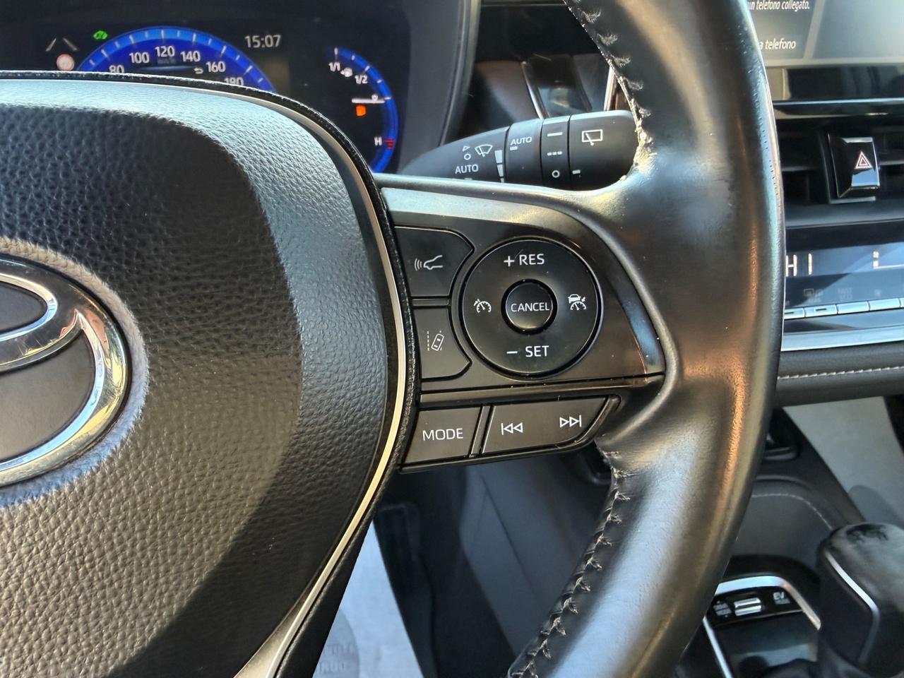 Toyota Corolla 1.8 HIBRID CVT 98CV STYLE