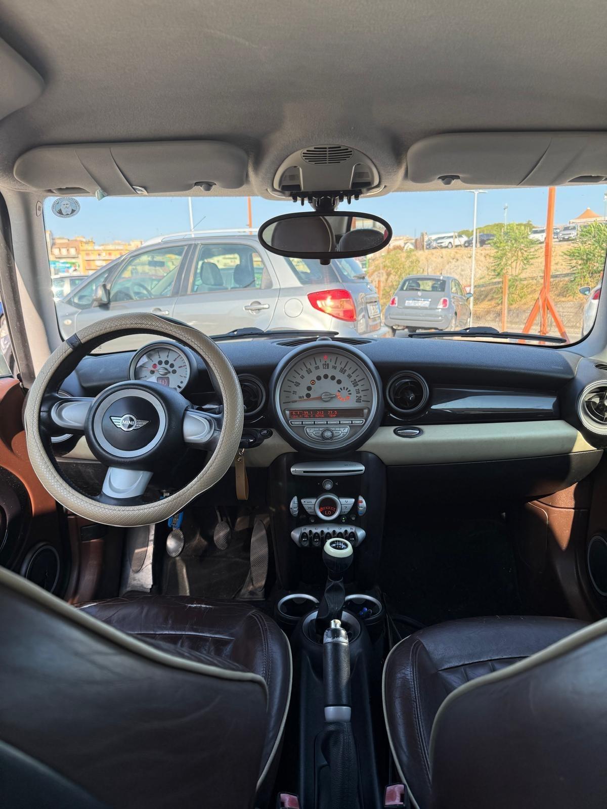 Mini Cooper D Clubman 1.6 16V