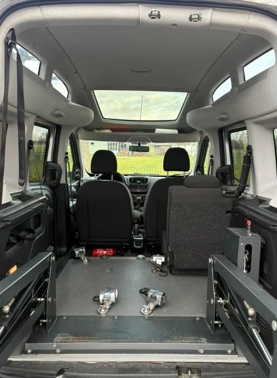 FIAT DOBLO DOBLÒ 1.6D ALLESTIMENTO PER DISABILI CON CAROZZINA