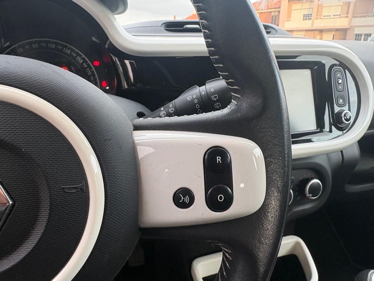 Renault Twingo Lovely SCe 69 #10394