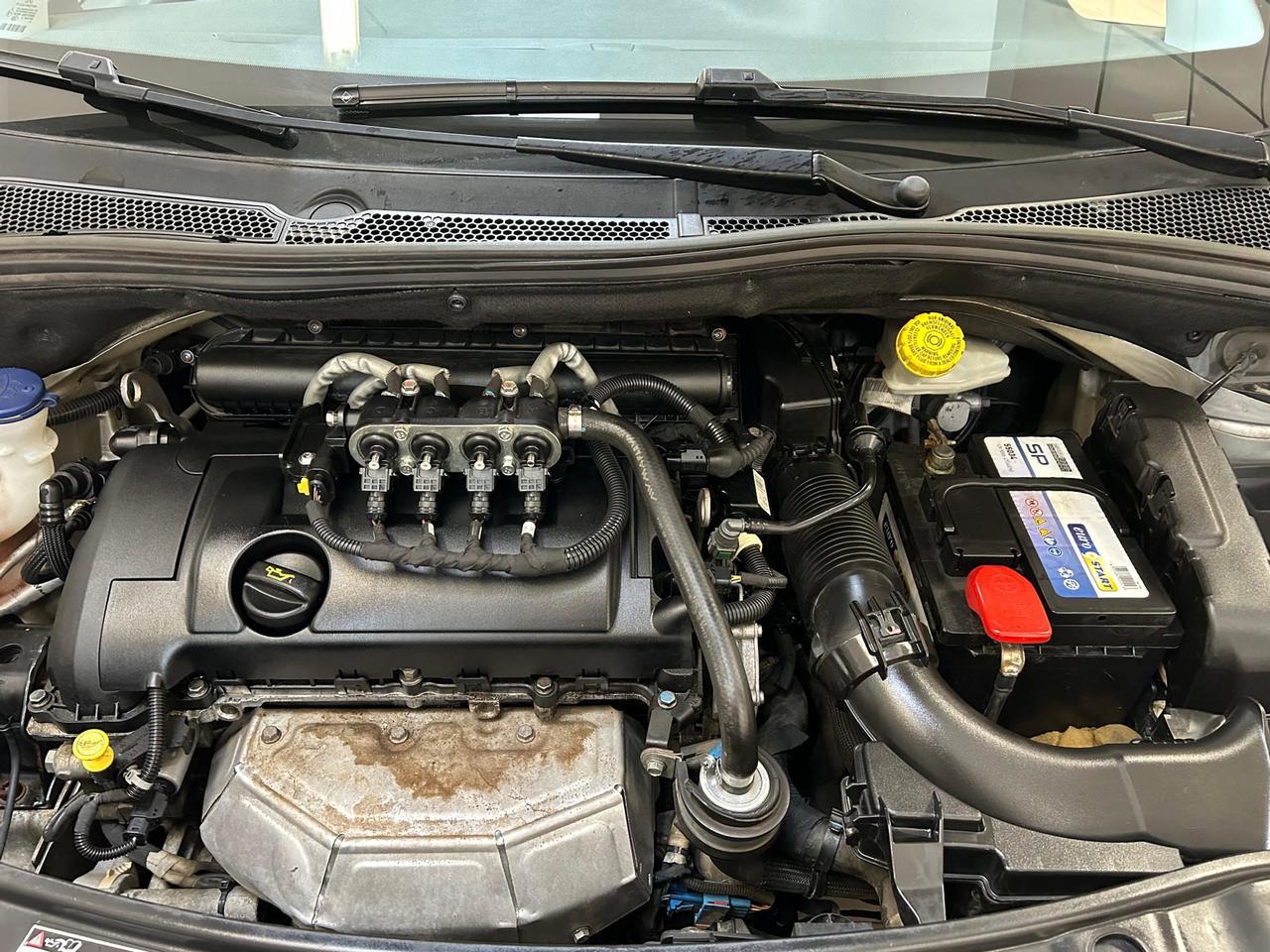 Peugeot 208 5p 1.4 vti 16v Active gpl 95cv