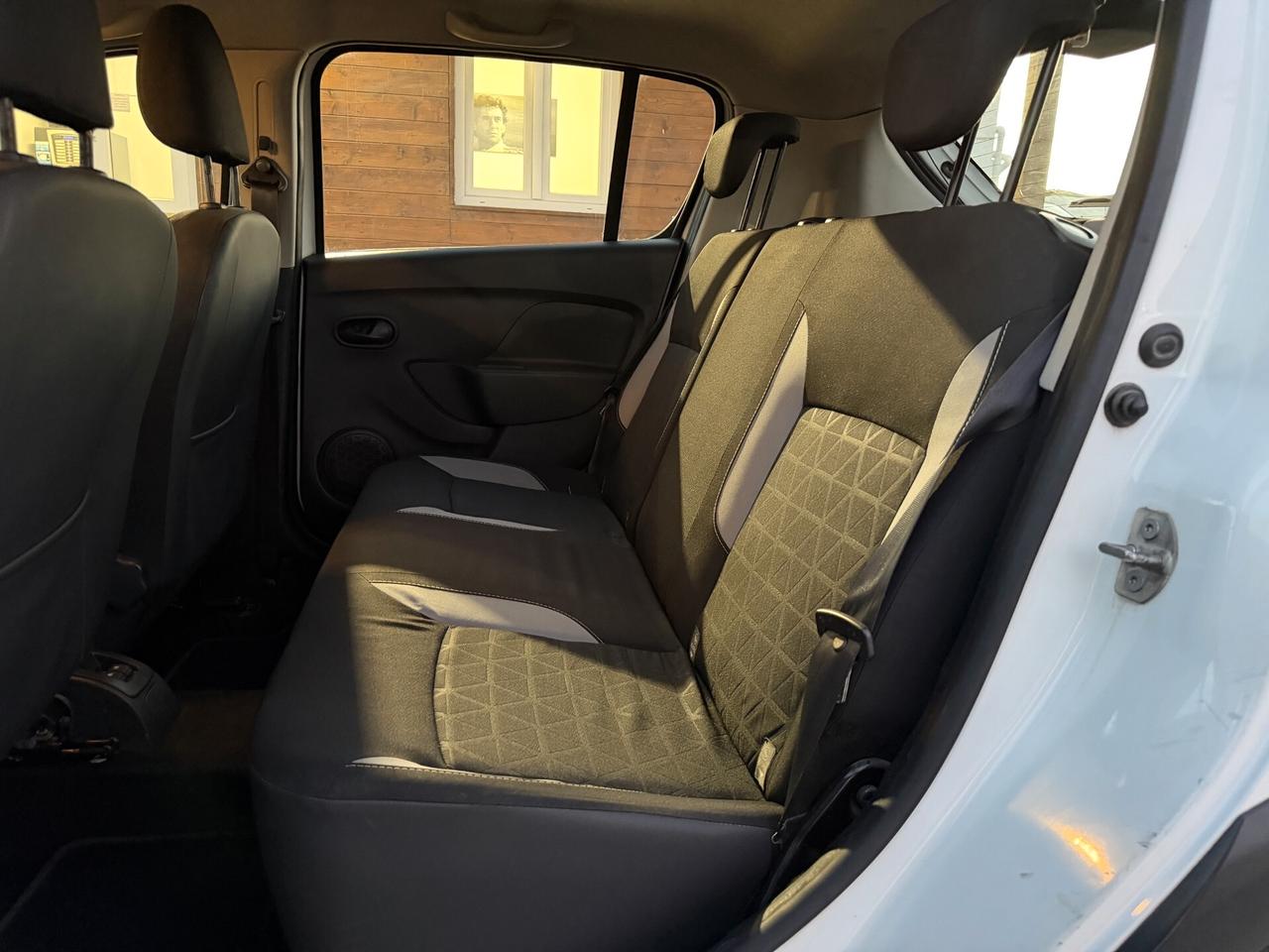 DACIA Sandero Stepway 1.5 dCi 90cv UNIPRO'