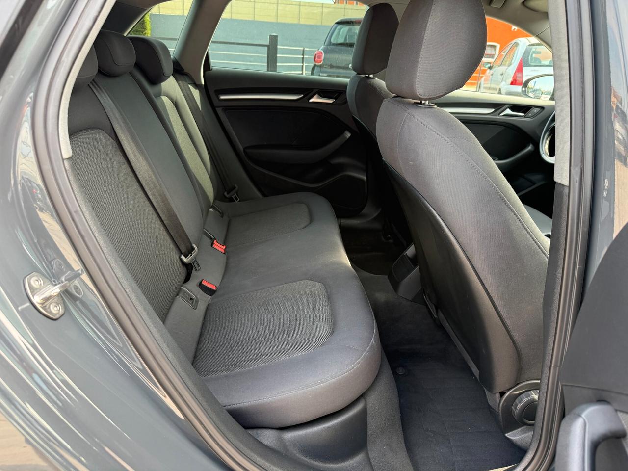Audi A3 SPB 2.0 TDI S tronic Business