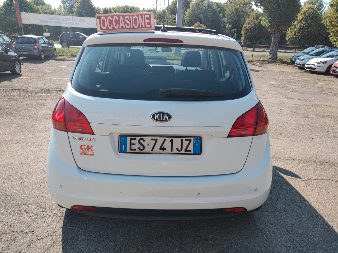 Kia Venga 1.4 CVVT Active, TETTO APRIBILE E FULL PANORAMICO, GARANZIA L.12 MESI
