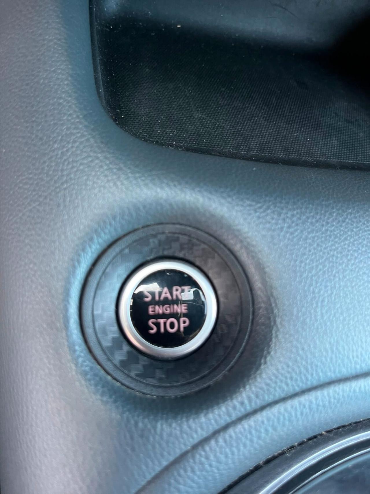 Nissan Juke 1.0 DIG-T 114 CV DCT N-Connecta