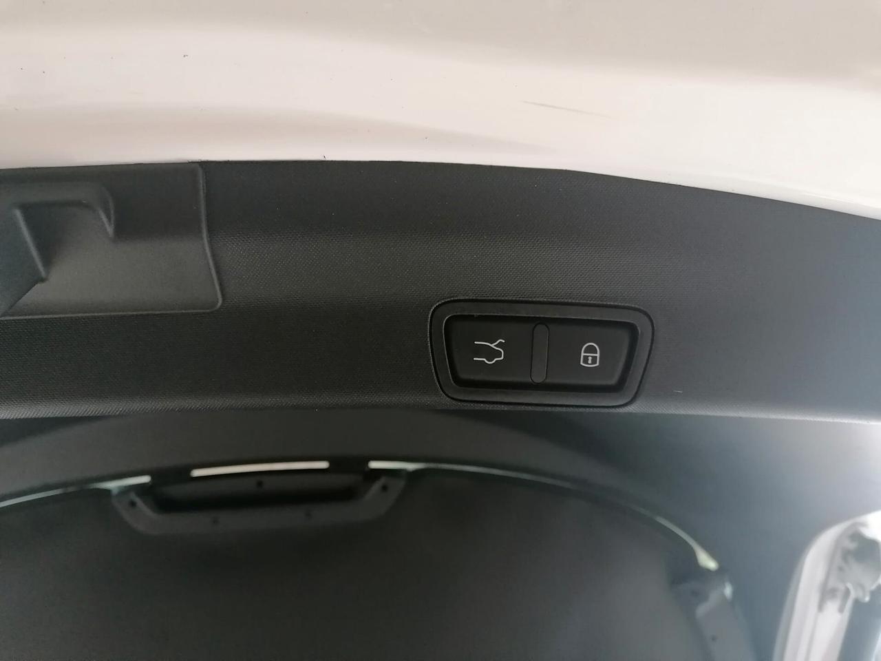 Alfa Romeo Stelvio 2.2 Turbodiesel 210 CV AT8 Q4 Executive TETTO NAVY PELLE H/K 20'