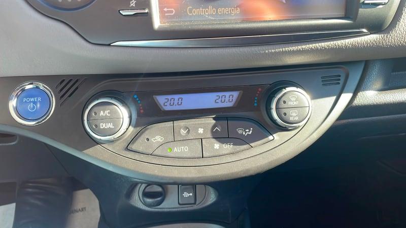 TOYOTA YARIS 1.5 HYBRID 5 PORTE COOL