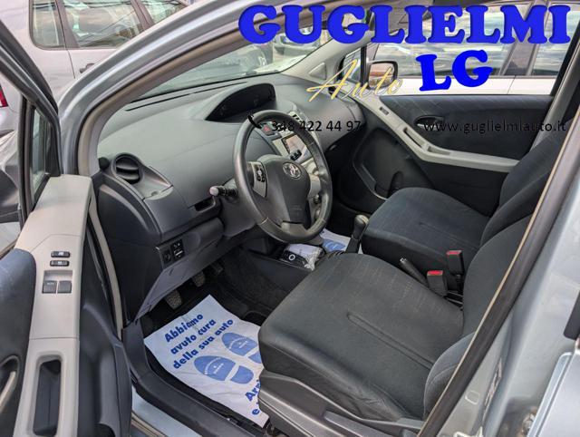 TOYOTA Yaris 1.3 5 porte Sol Bluetooth
