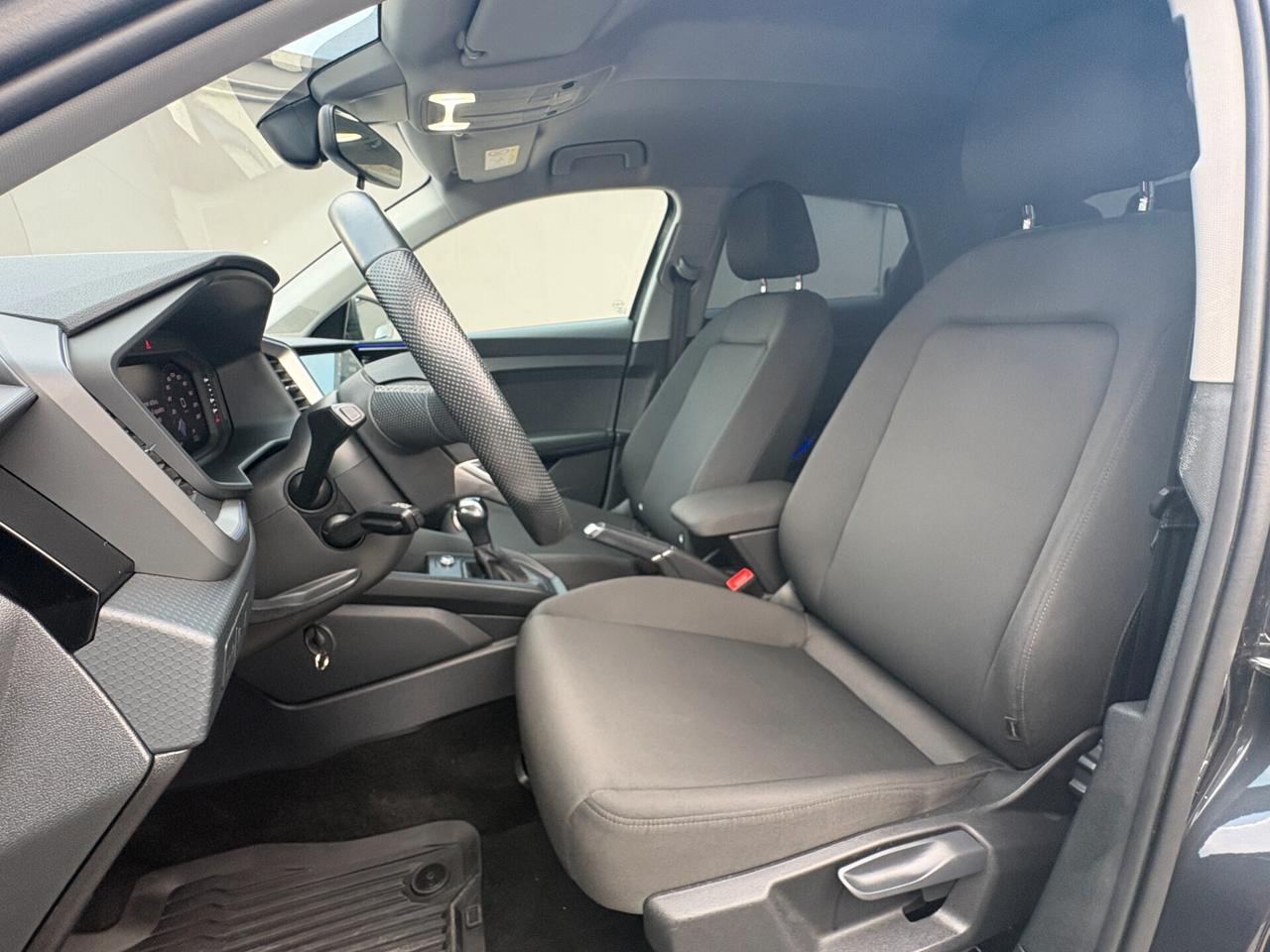 Audi A1 SPORTBACK 30 TFSI S TRONIC LINE IDENTITY BLACK 110CV