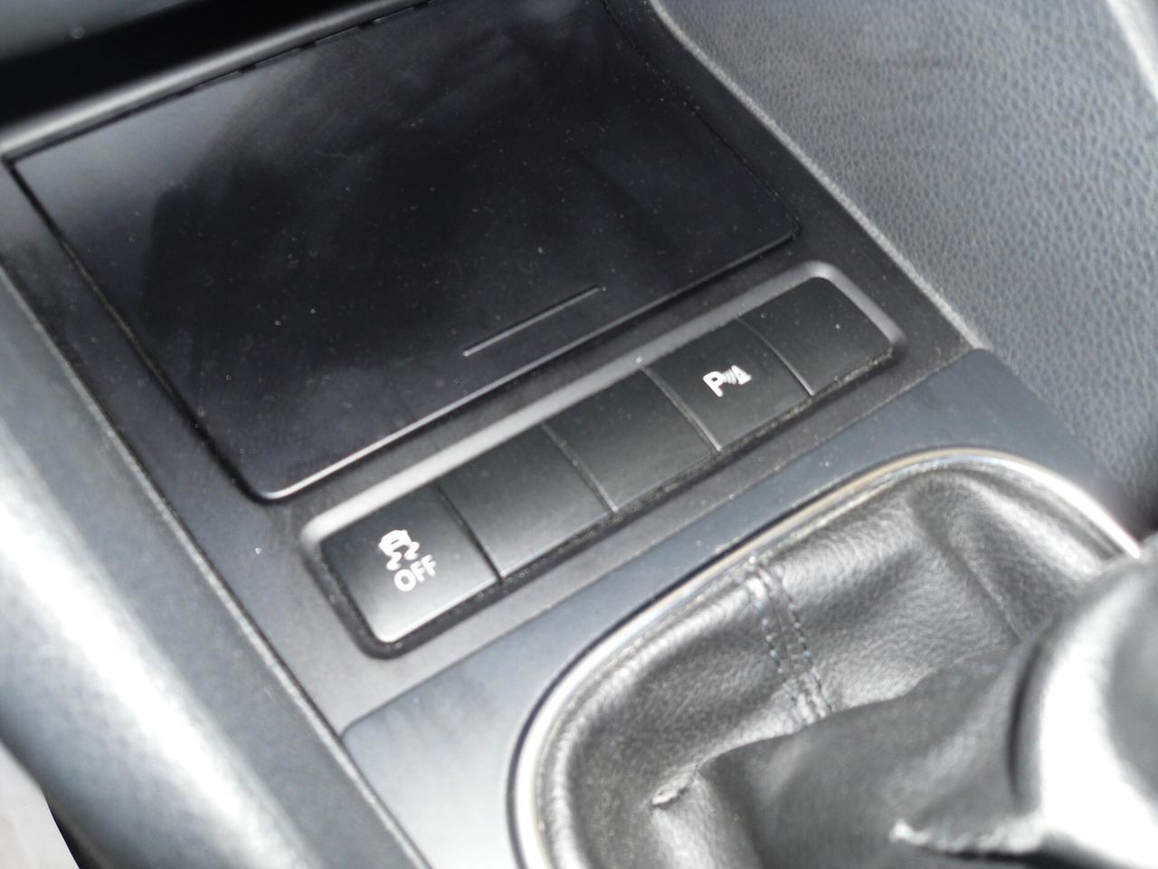 Volkswagen Golf 6 1.6 TDI 105 cv Highline