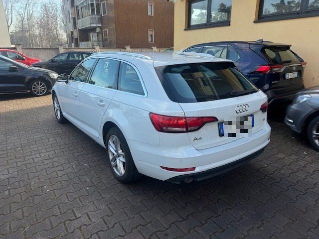 AUDI A4 Avant 2.0 TDI 150 CV S tronic