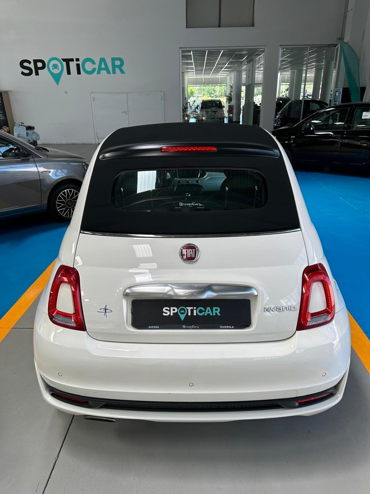 Fiat 500 C 1.0 Hybrid Lounge