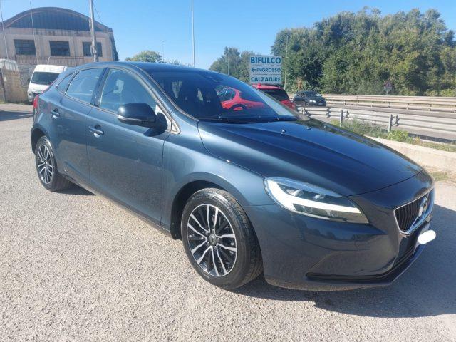 VOLVO V40 D2 Inscription