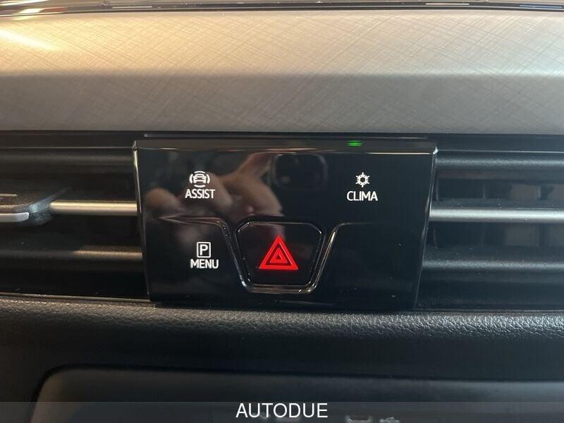 Volkswagen Golf 8 2.0 TDI SCR LIFE DSG 115 CV