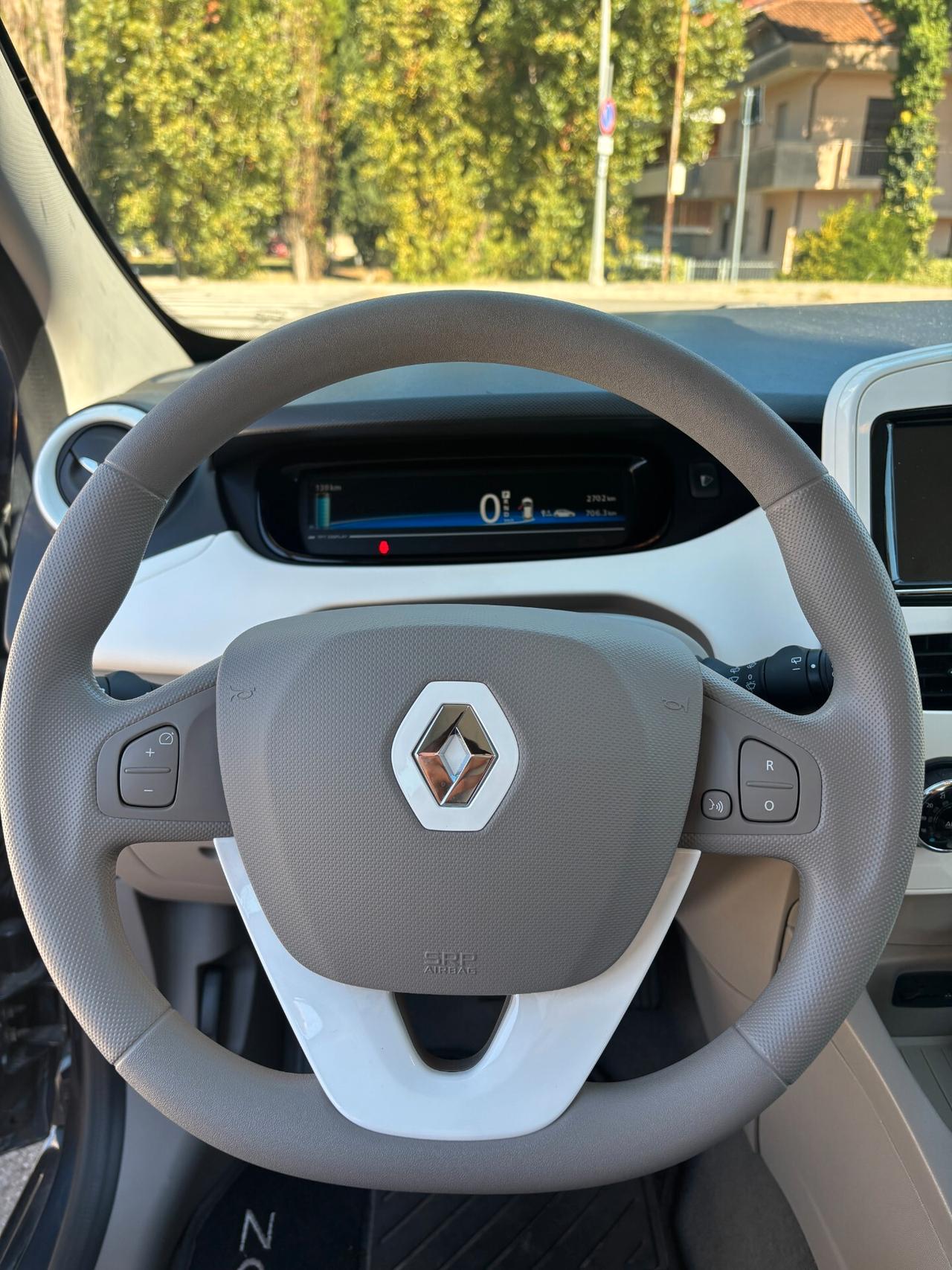 Renault ZOE Life R90 Flex NESSUN VINCOLO BATTERIE A NOLEGGIO