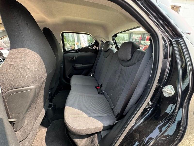 Toyota Aygo Connect 1.0 VVT-i 72 CV 5 porte x-fun