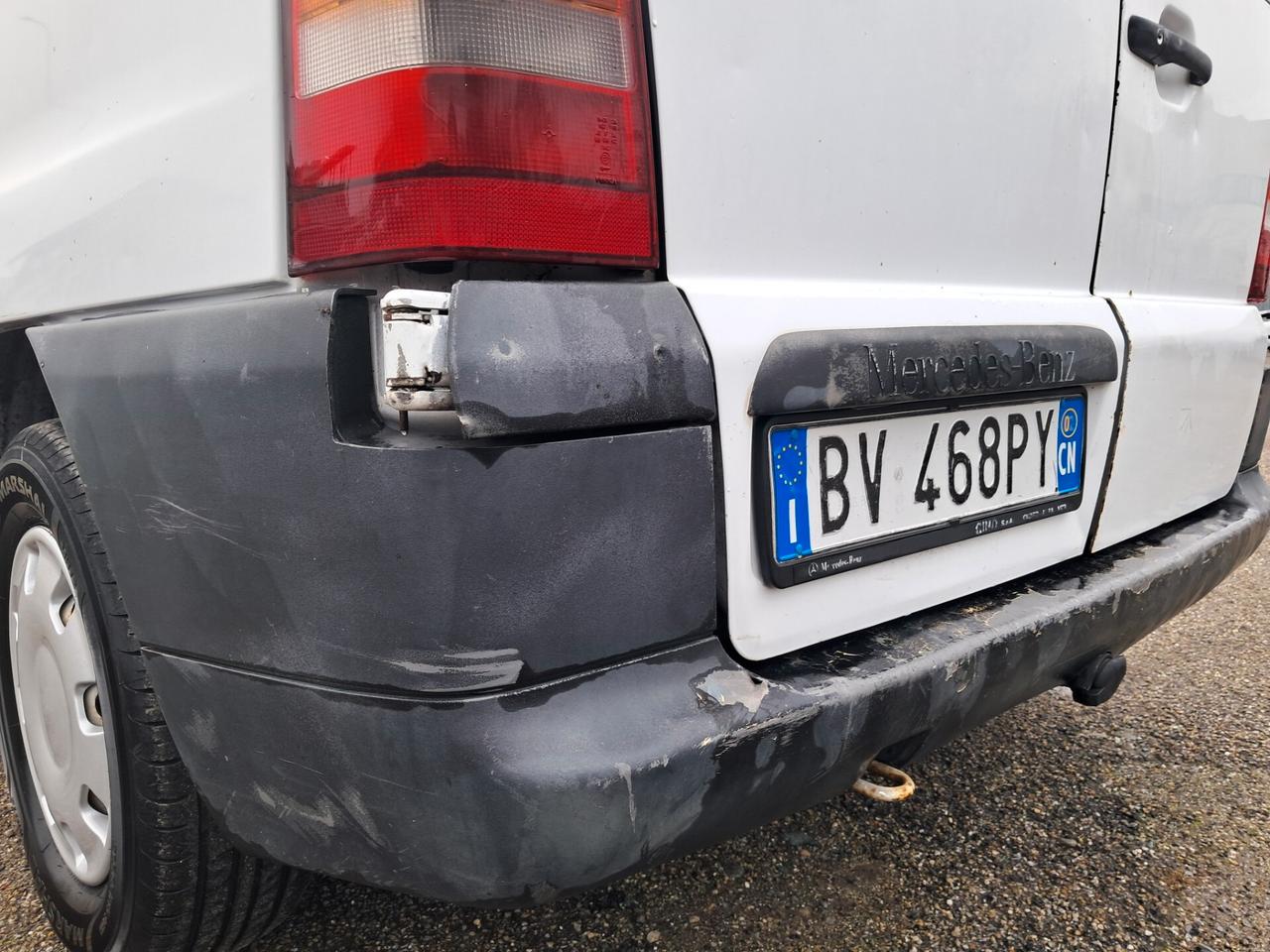 VITO 112 cdi GANCIO TRAINO