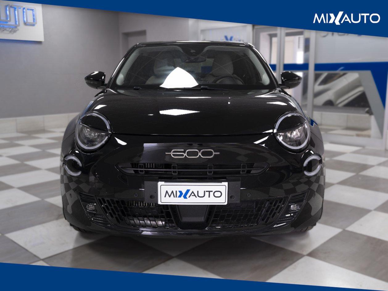 Fiat 600 1.2 Hybrid La Prima 110CV Auto