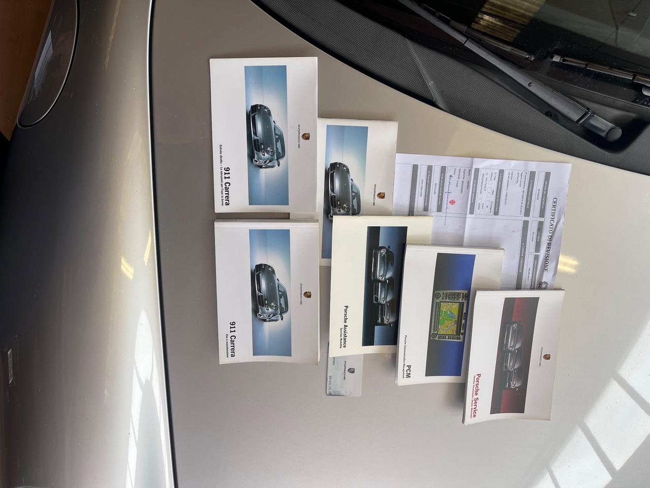 Porsche 911 Carrera cat Coupé