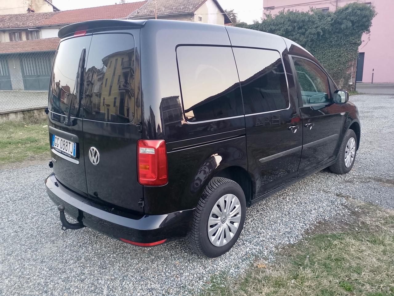 Volkswagen Caddy 2.0 TDI Business Gancio Traino