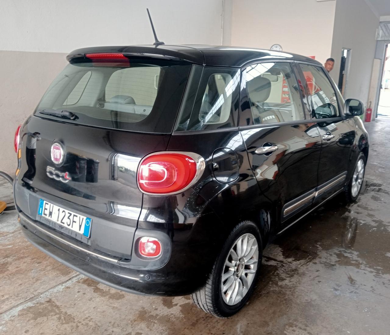 Fiat 500L 1.6 Multijet 105 CV Lounge X Neopatentati
