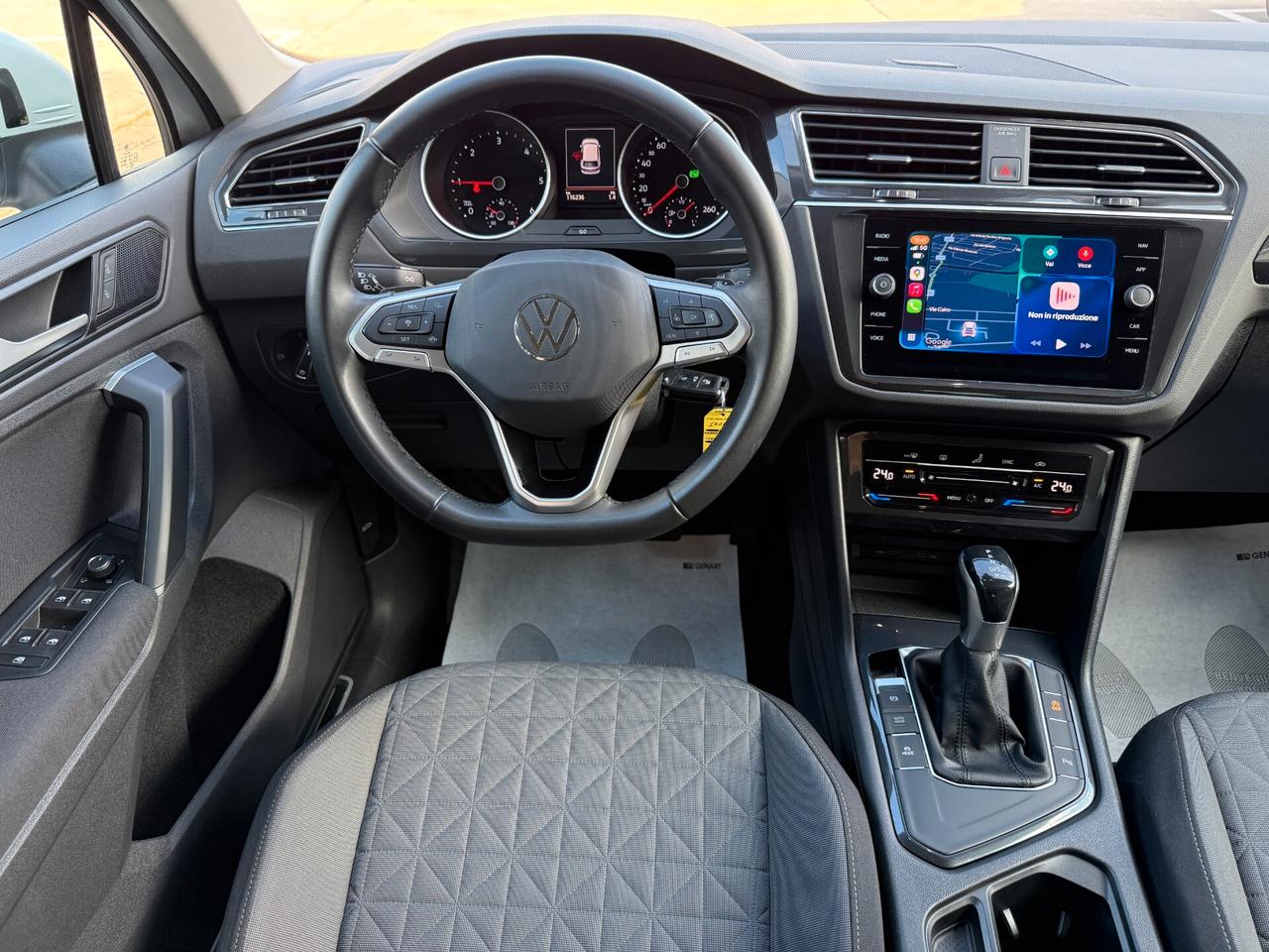 Volkswagen Tiguan 2.0 TDI 150 CV SCR DSG Elegance